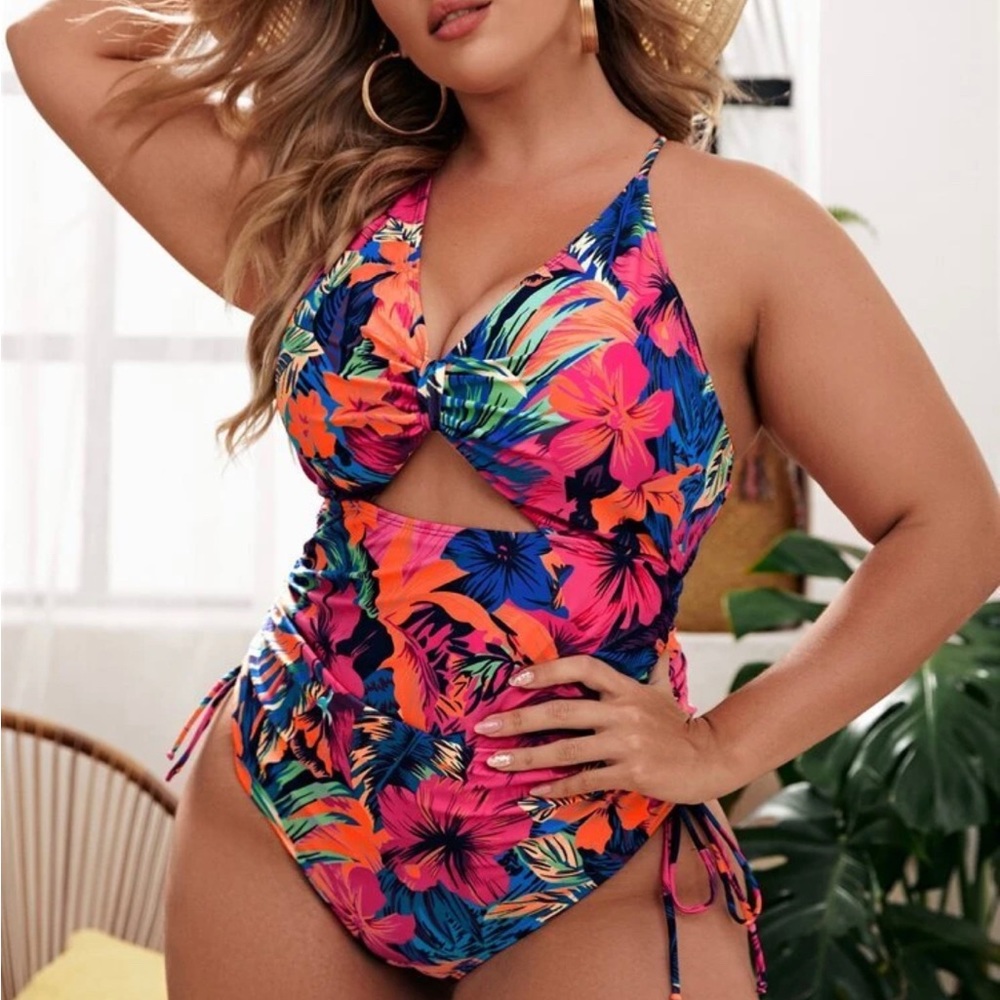 NEW SHEIN Floral Print Cut Out Ruched One Piece Swimsuit Size XL (12)